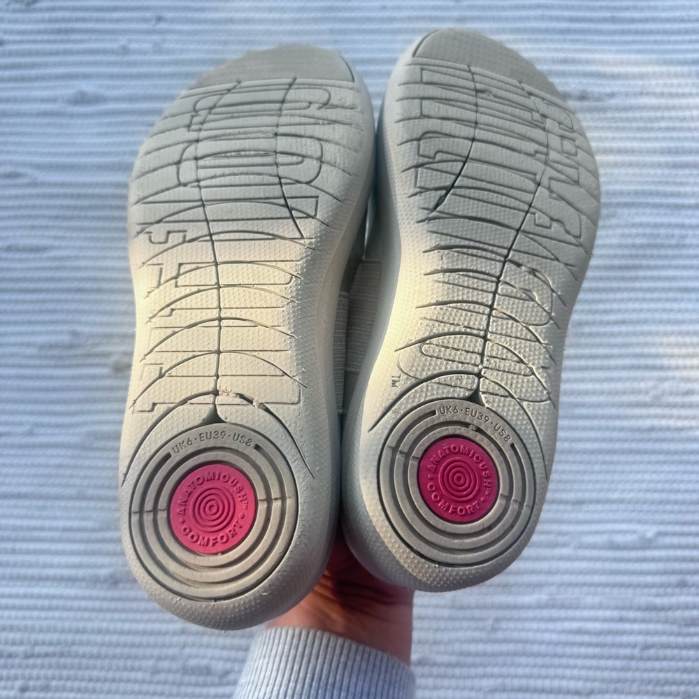 FitFlop Silver Metallic Mary Jane Flats Comfort Shoes Size 8 EU 39 - Picture 7 of 8